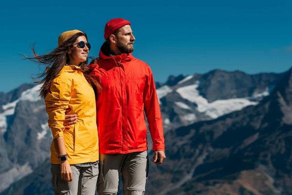 Top 8 des marques de vêtements de montagne incontournables